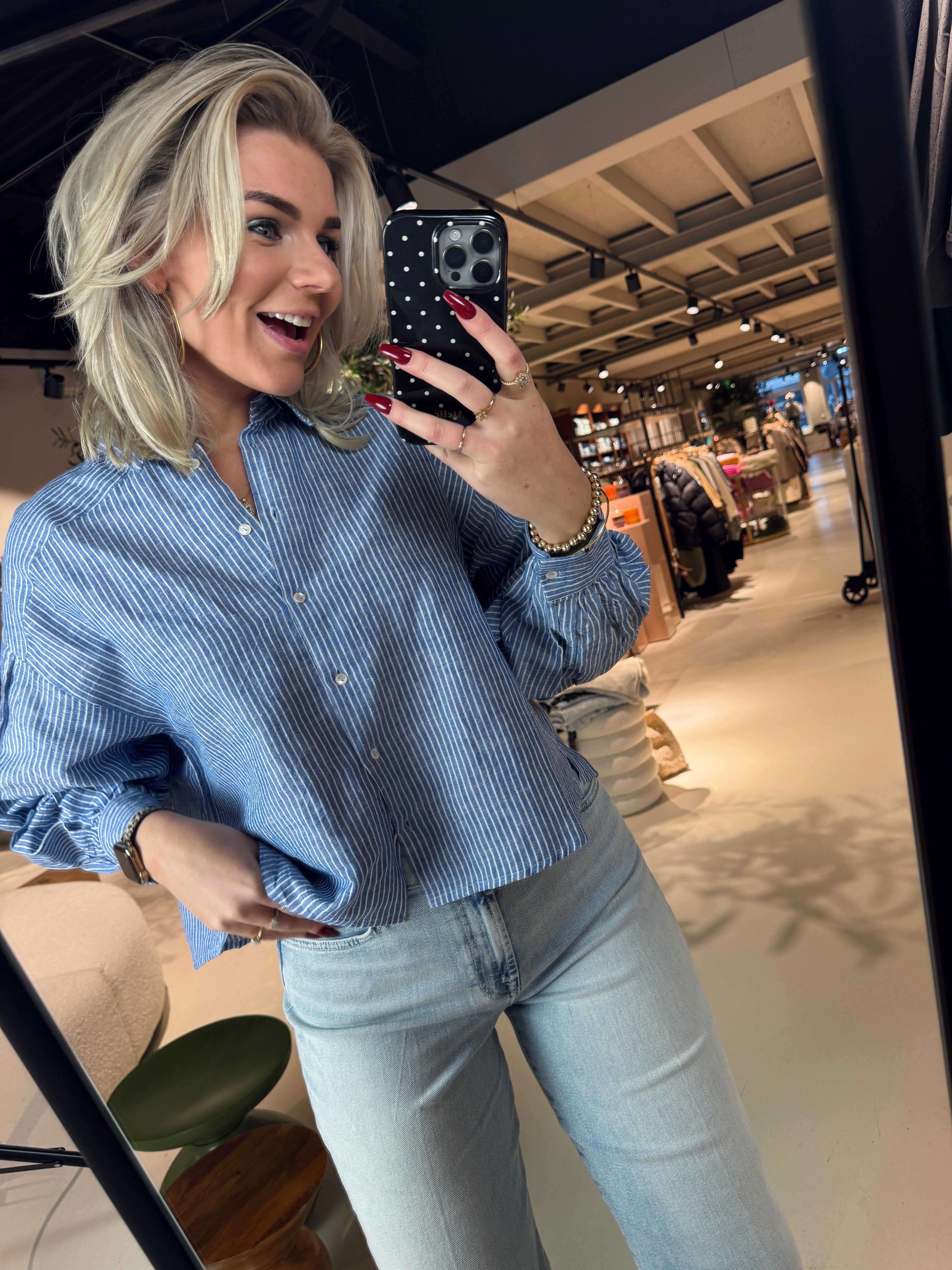 Sarah short linen blouse