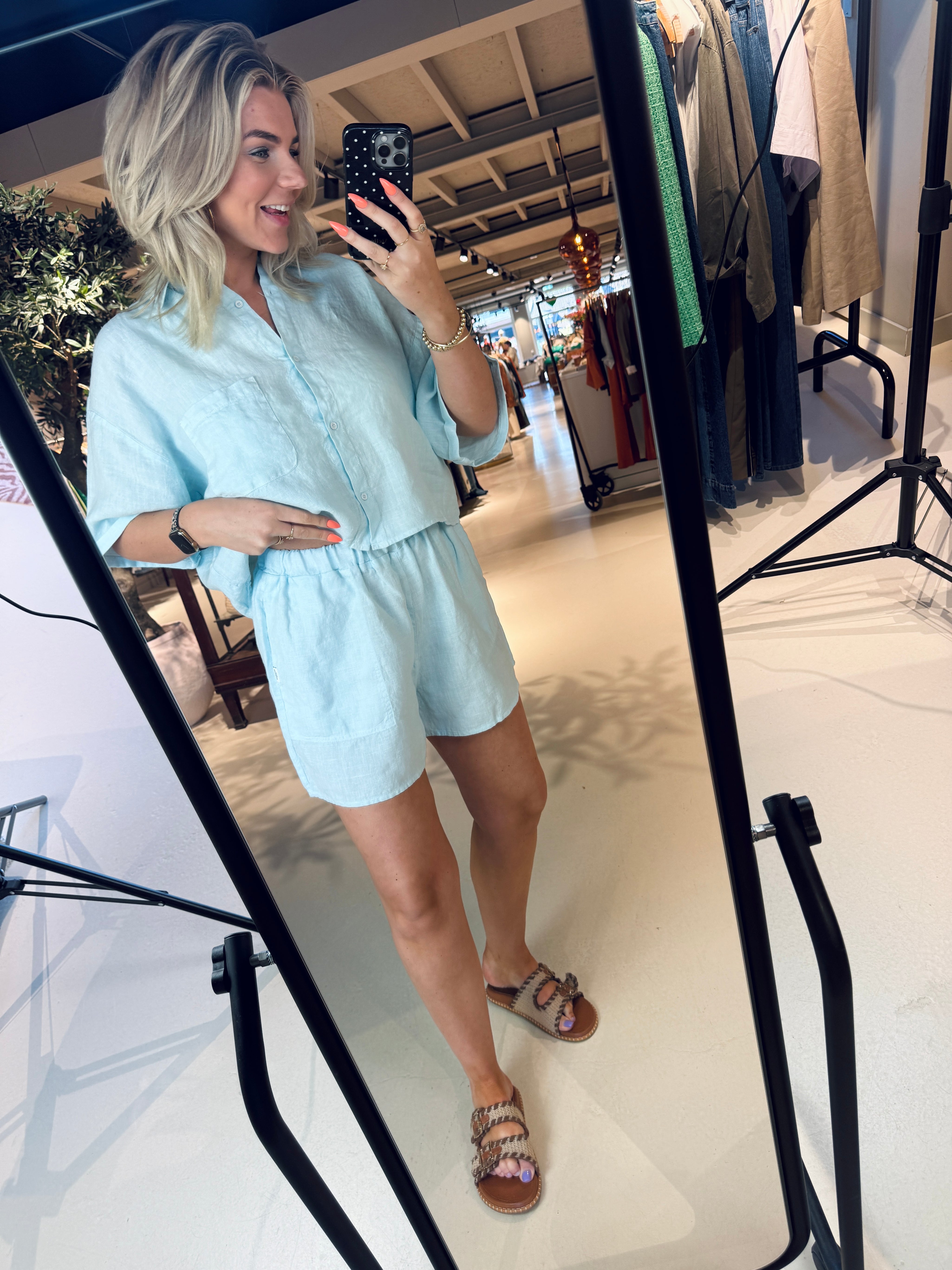 S26Z879LTD Shorts in het lichtblauw voor dames van Penn&Ink