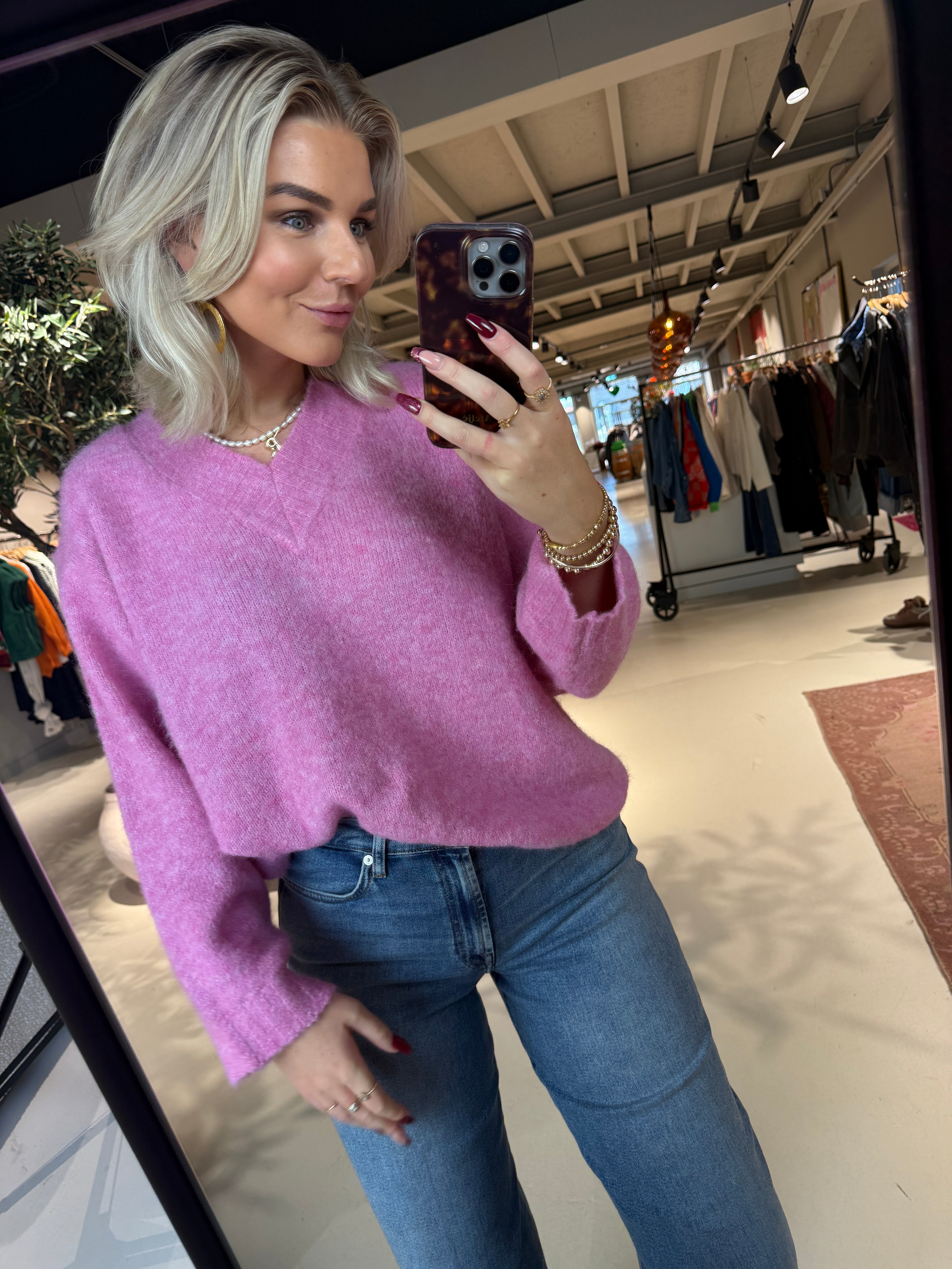 EAST18TH25 Pull - Rose Bubble Chine