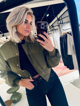 Leah Bomber