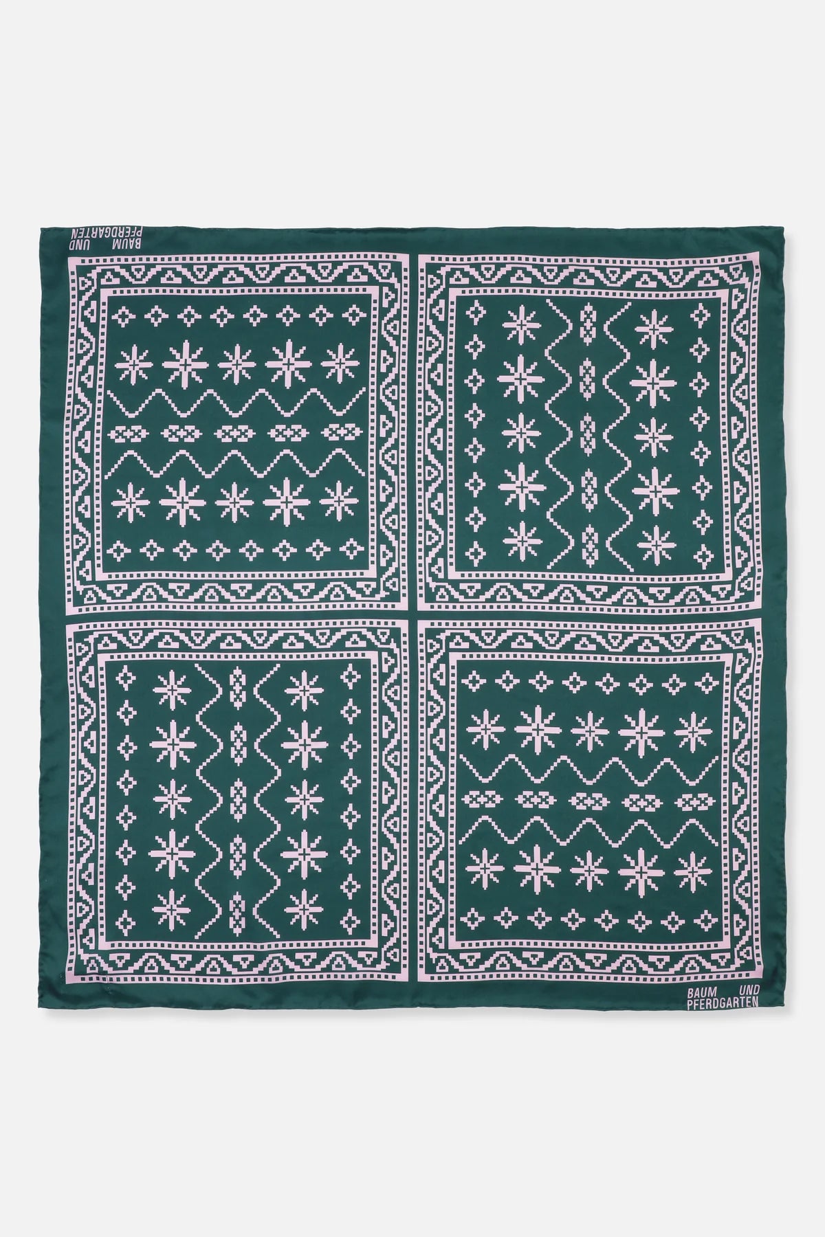 Leah Scarf
