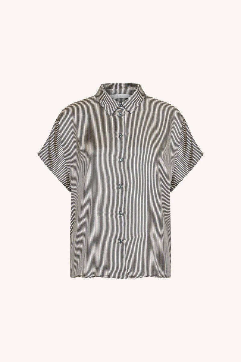 Barley silky stripe blouse met korte mouwen van BY-BAR