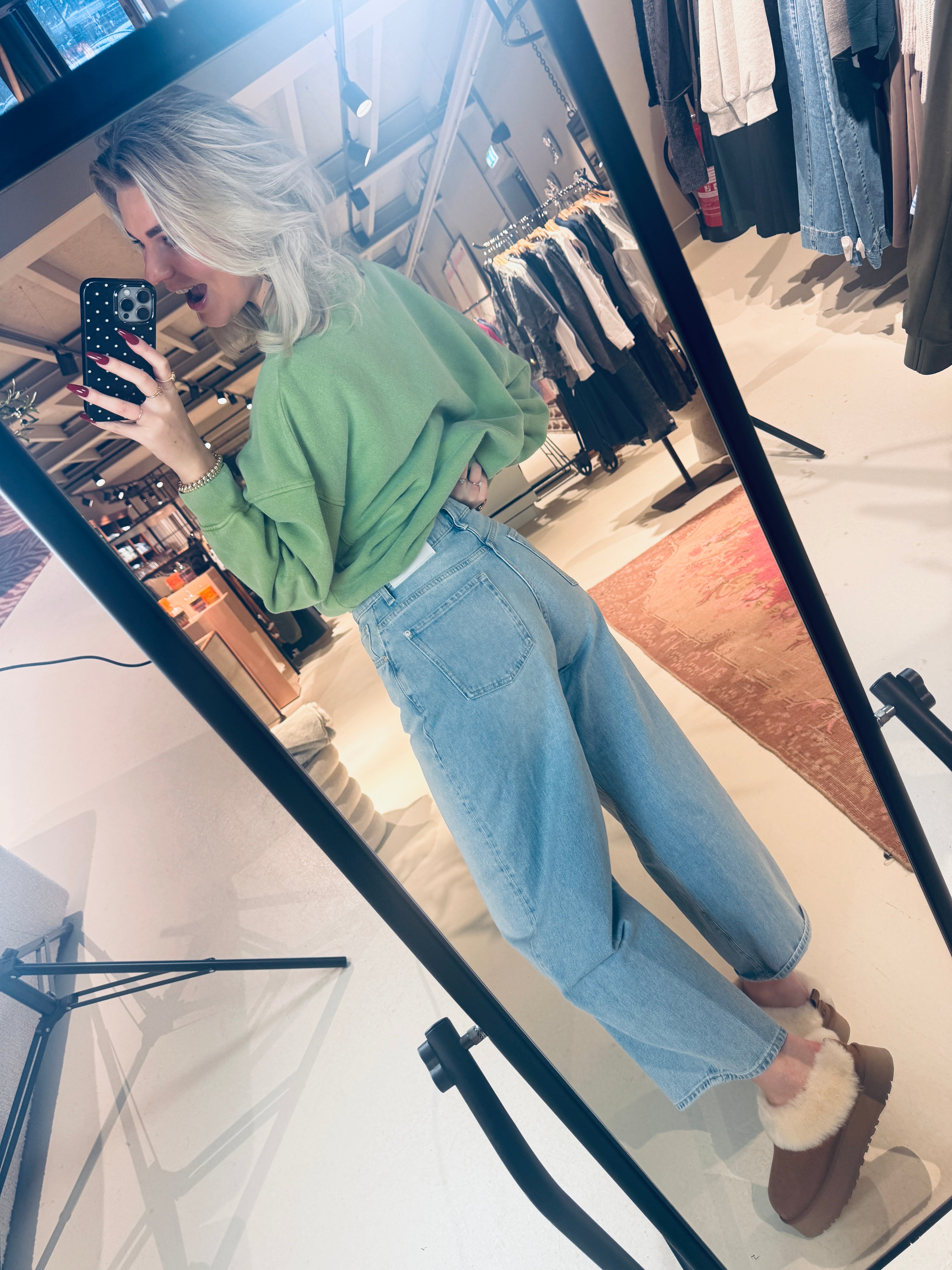 Bonnie Curvilinear Jeans