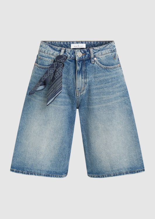 Dae Short