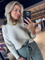 65.133 Sweater