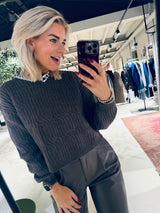 Odean V-Ausschnitt Kettchen-Pullover