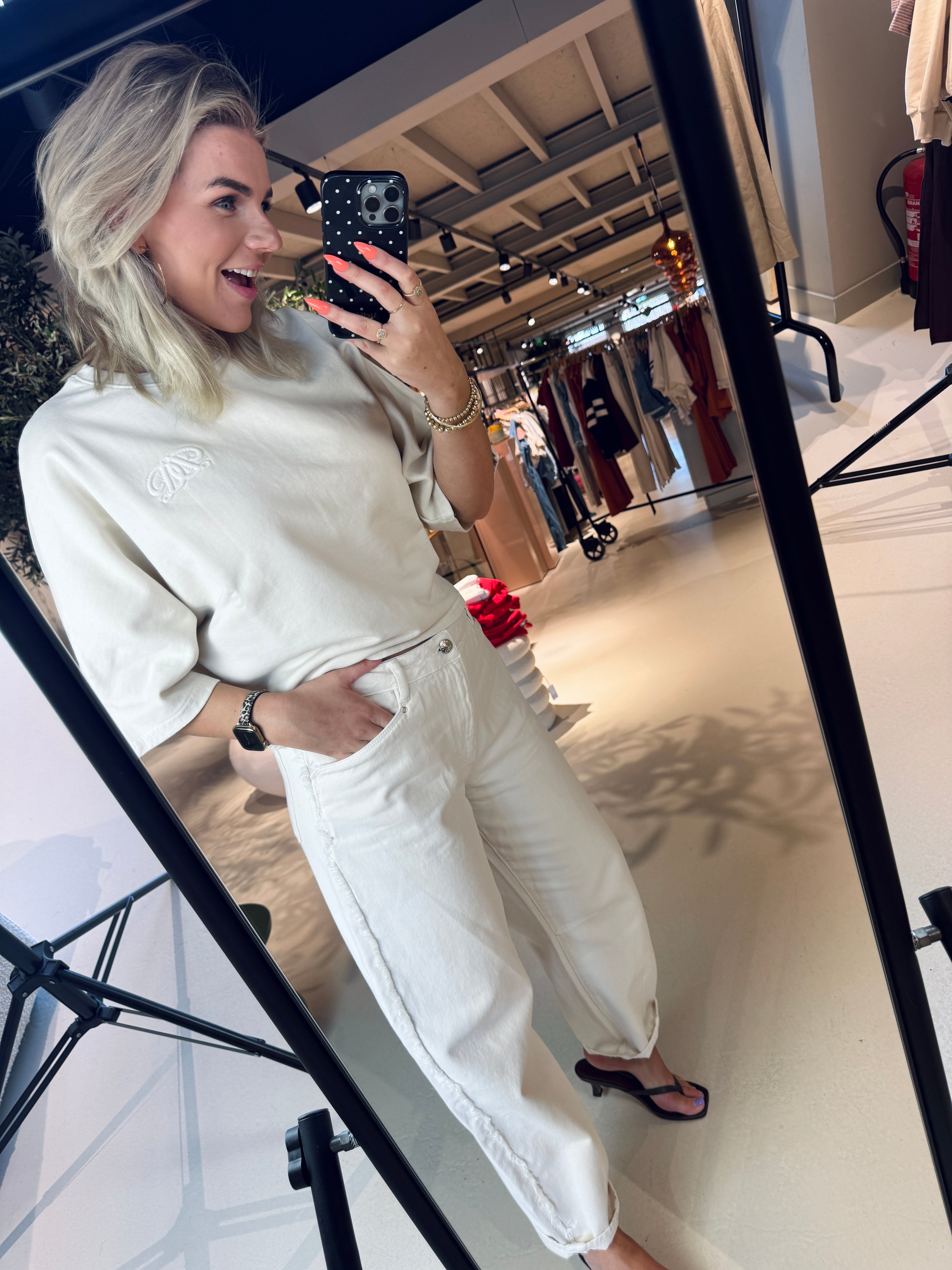Brave fringed barrel leg jeans in ivory voor dames van Dante6