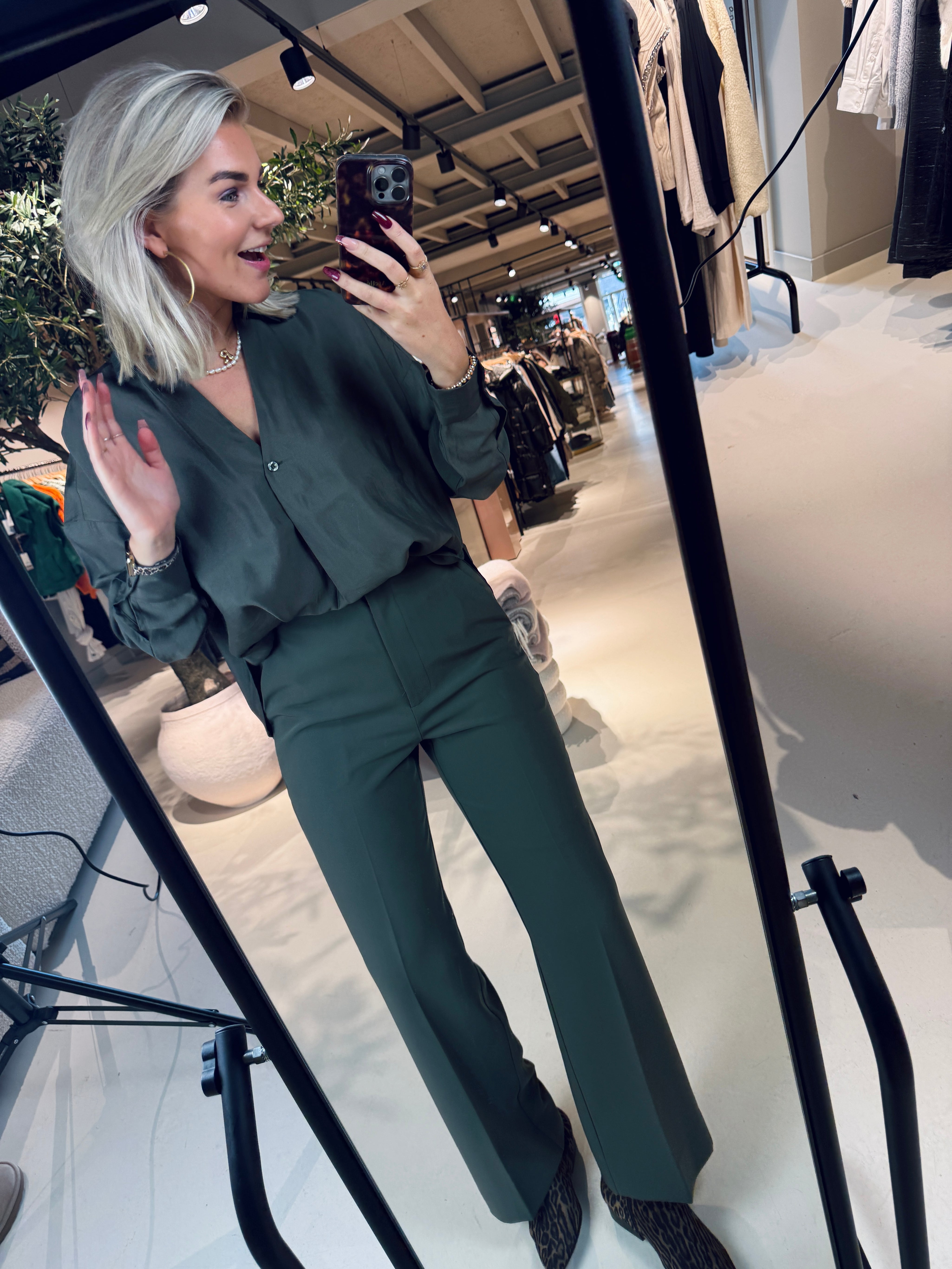 Fique Classic Trousers