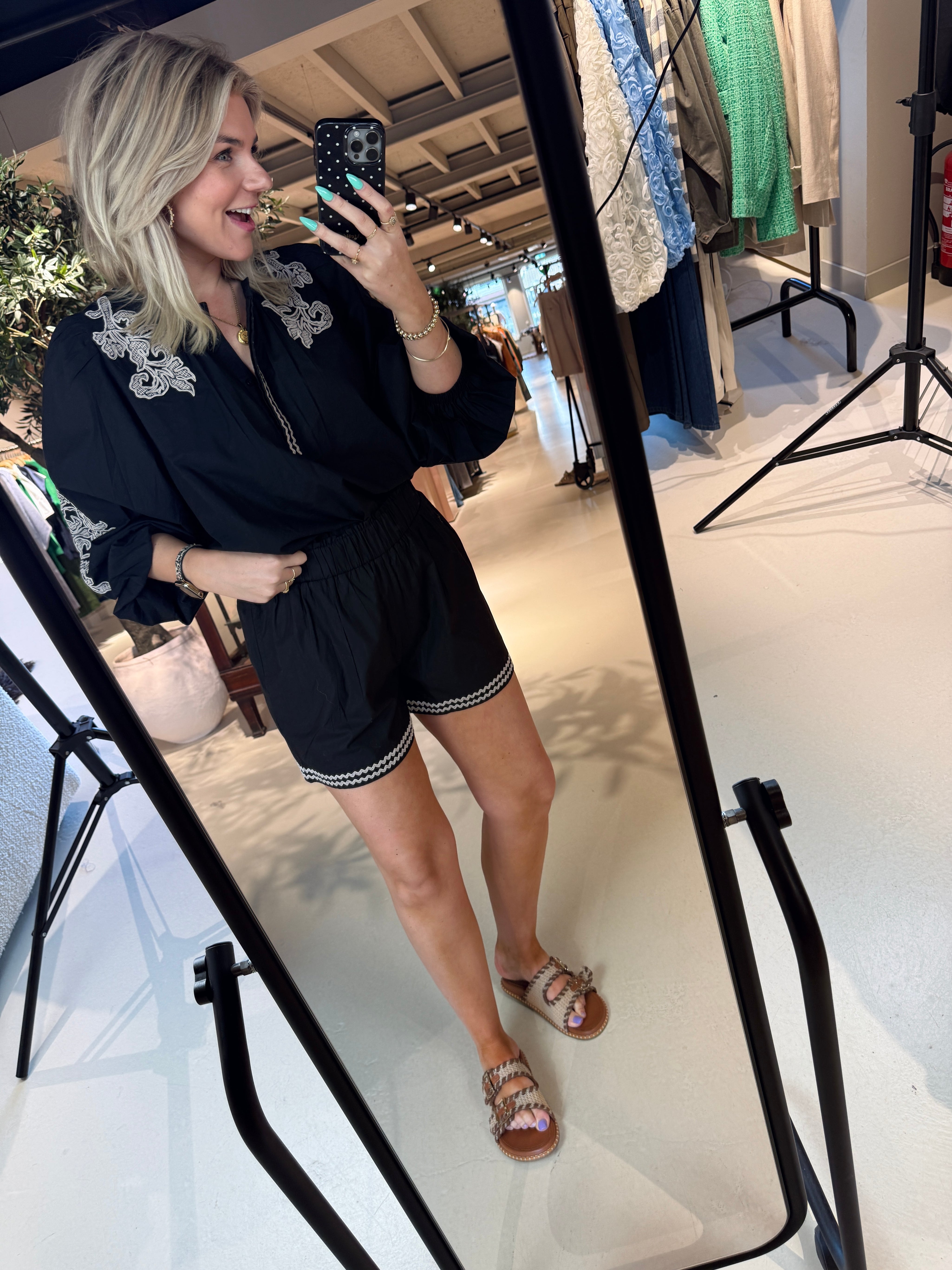 Seylin Short