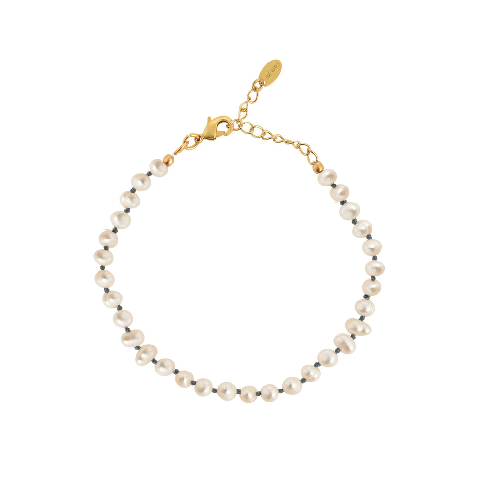 Handgeknoopte blauwe armband met parels