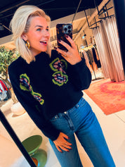 Impossible2 embroidered knit