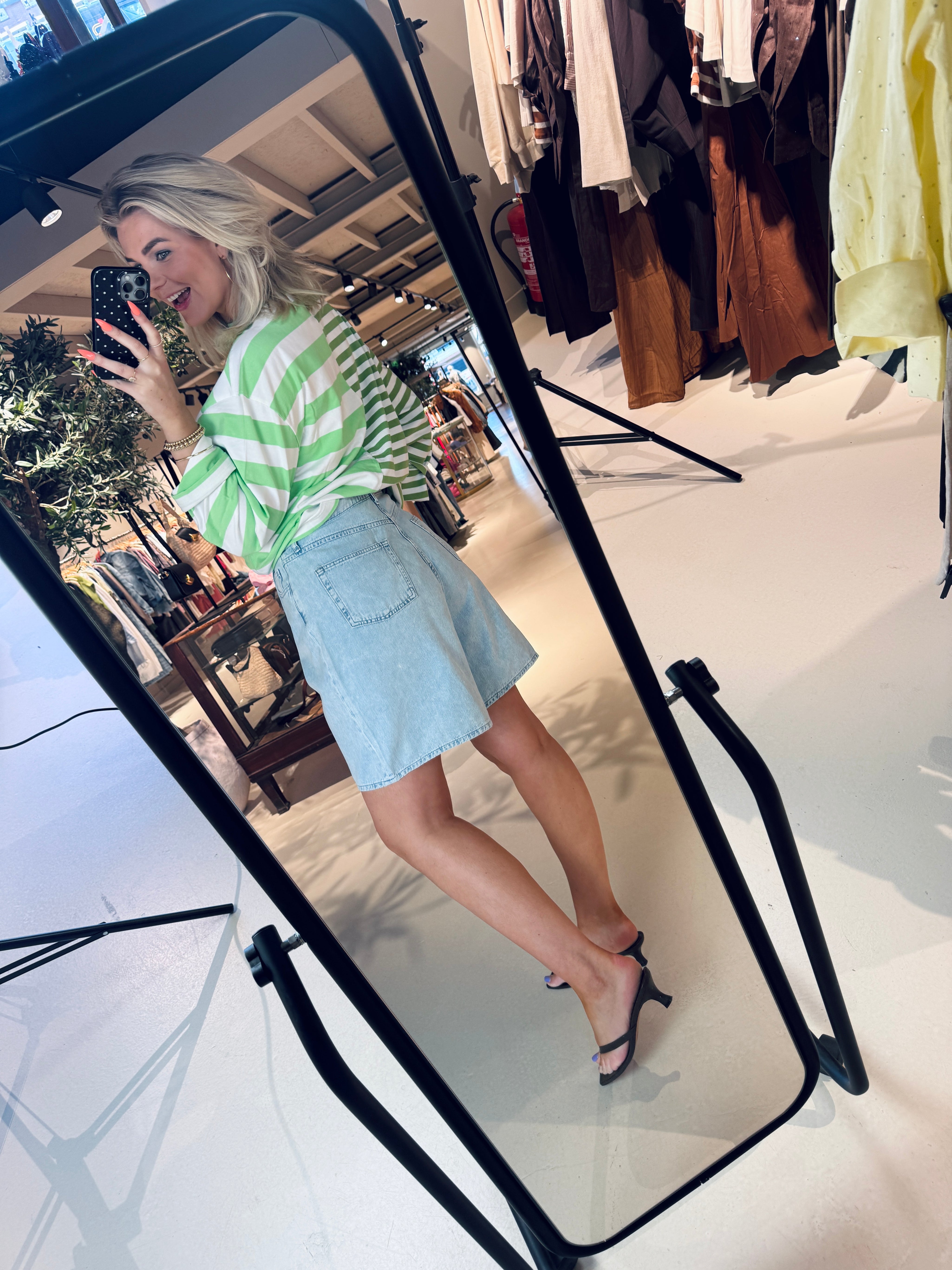 Elisa denim shorts