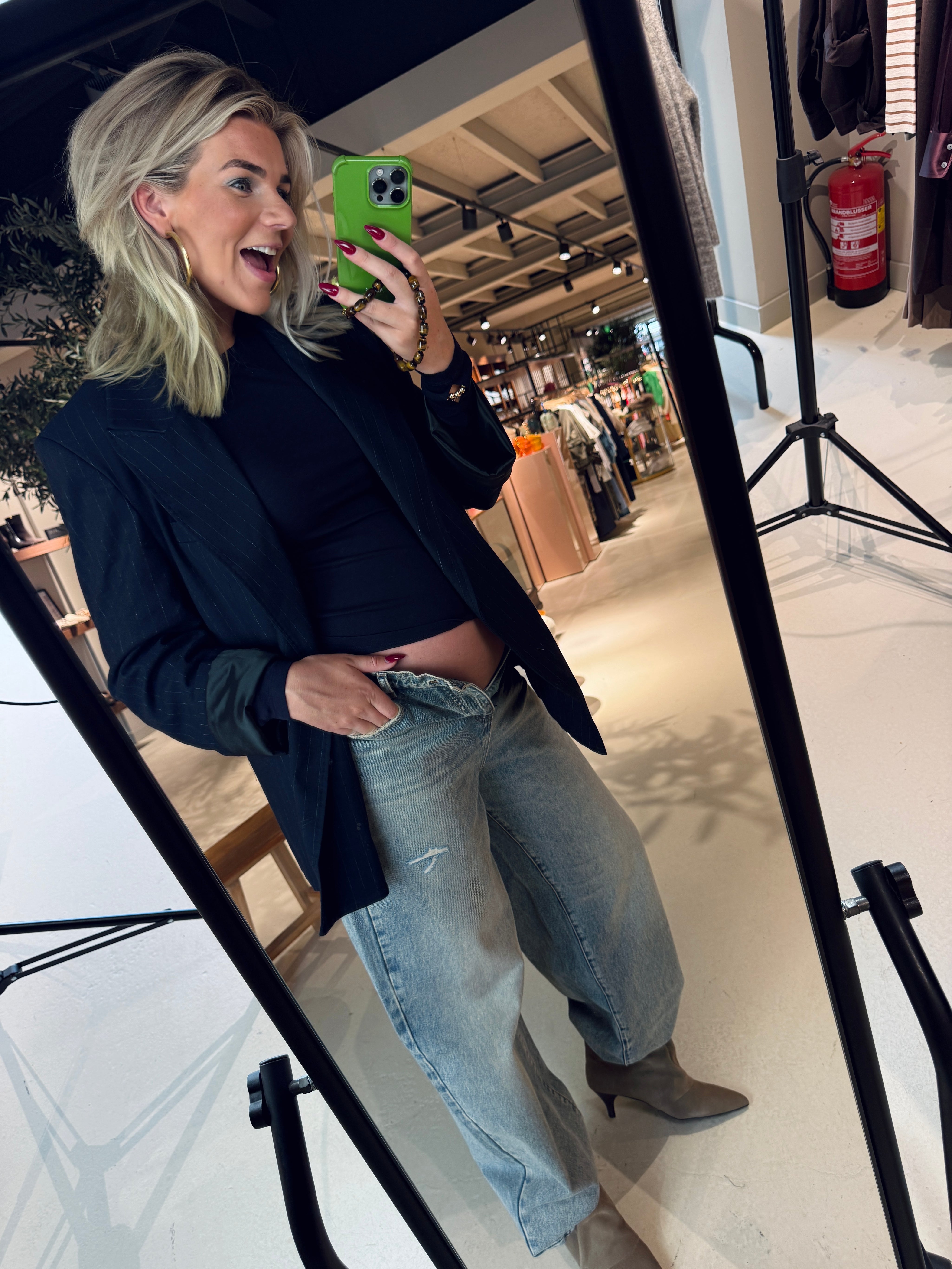 W26N1755 Blazer Penn&Ink N.Y. | RIXT