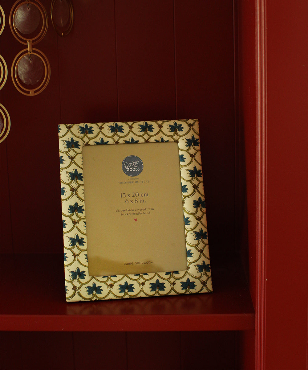 Faina block printed frame