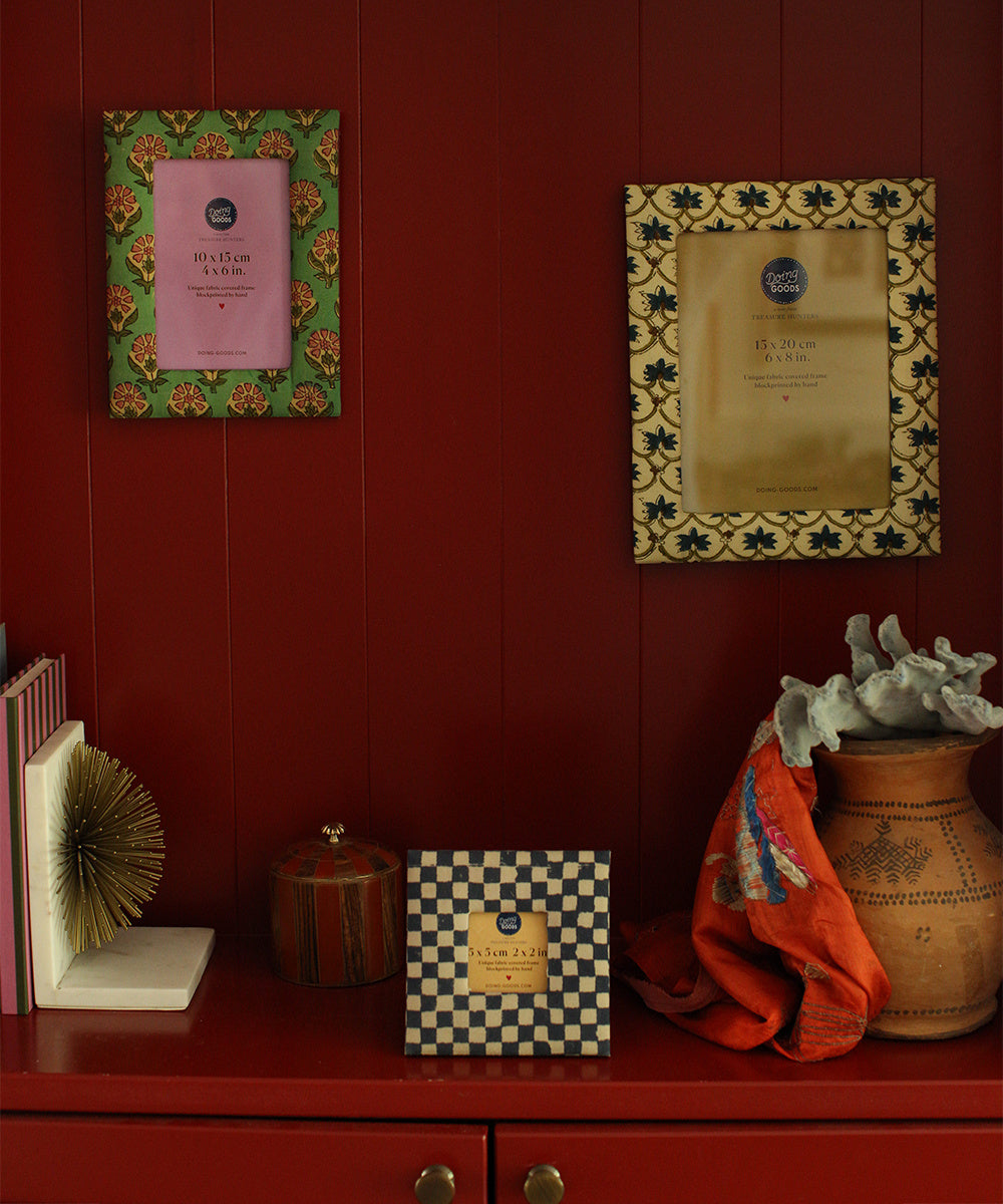 Faina block printed frame