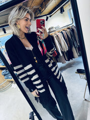 20-650-4204 Cardigan knit stripes - Black/Light latte