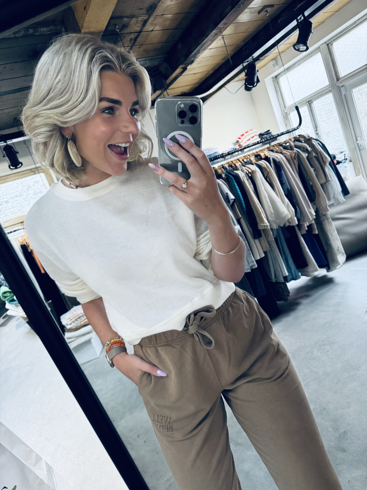 20-815-4203 Cropped sweater mesh - Ecru