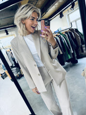 Beadu blazer - Vanilla Chai