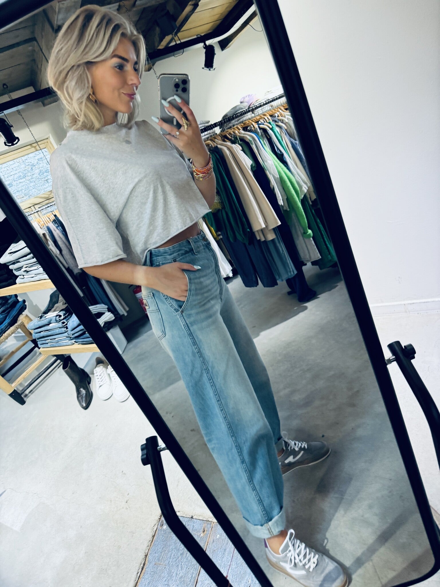 3234-7385 Gloria 24 - Noad Crush - Stone