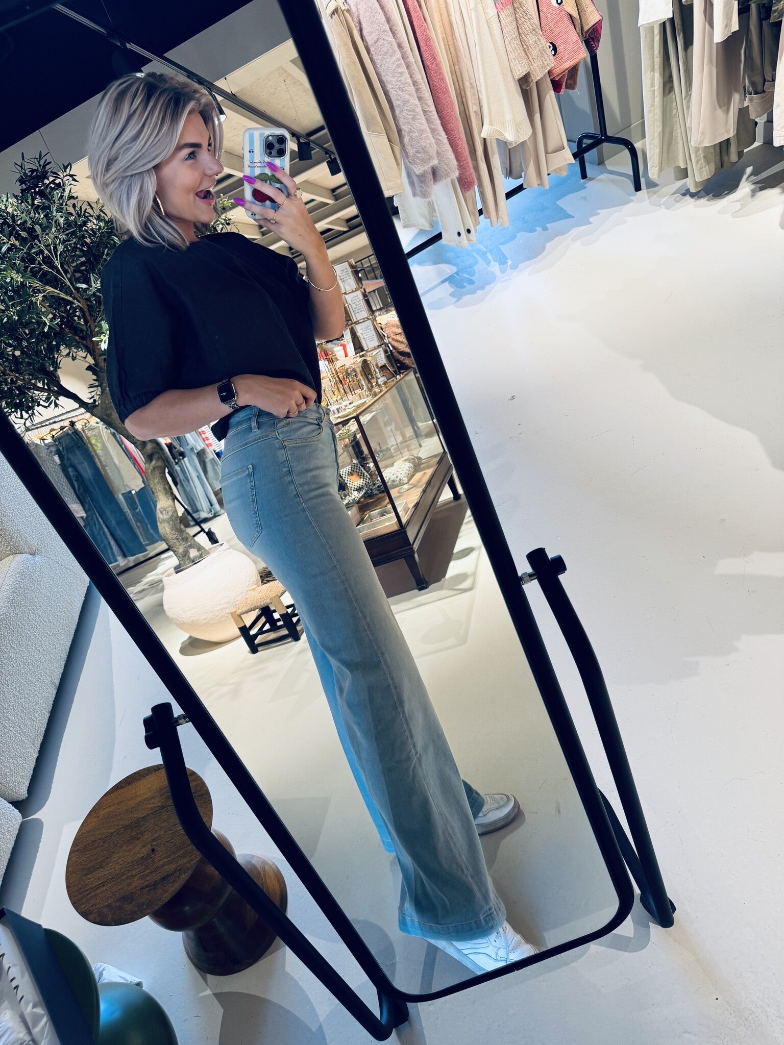 Palmer Wide Leg DNM - Burst Blue