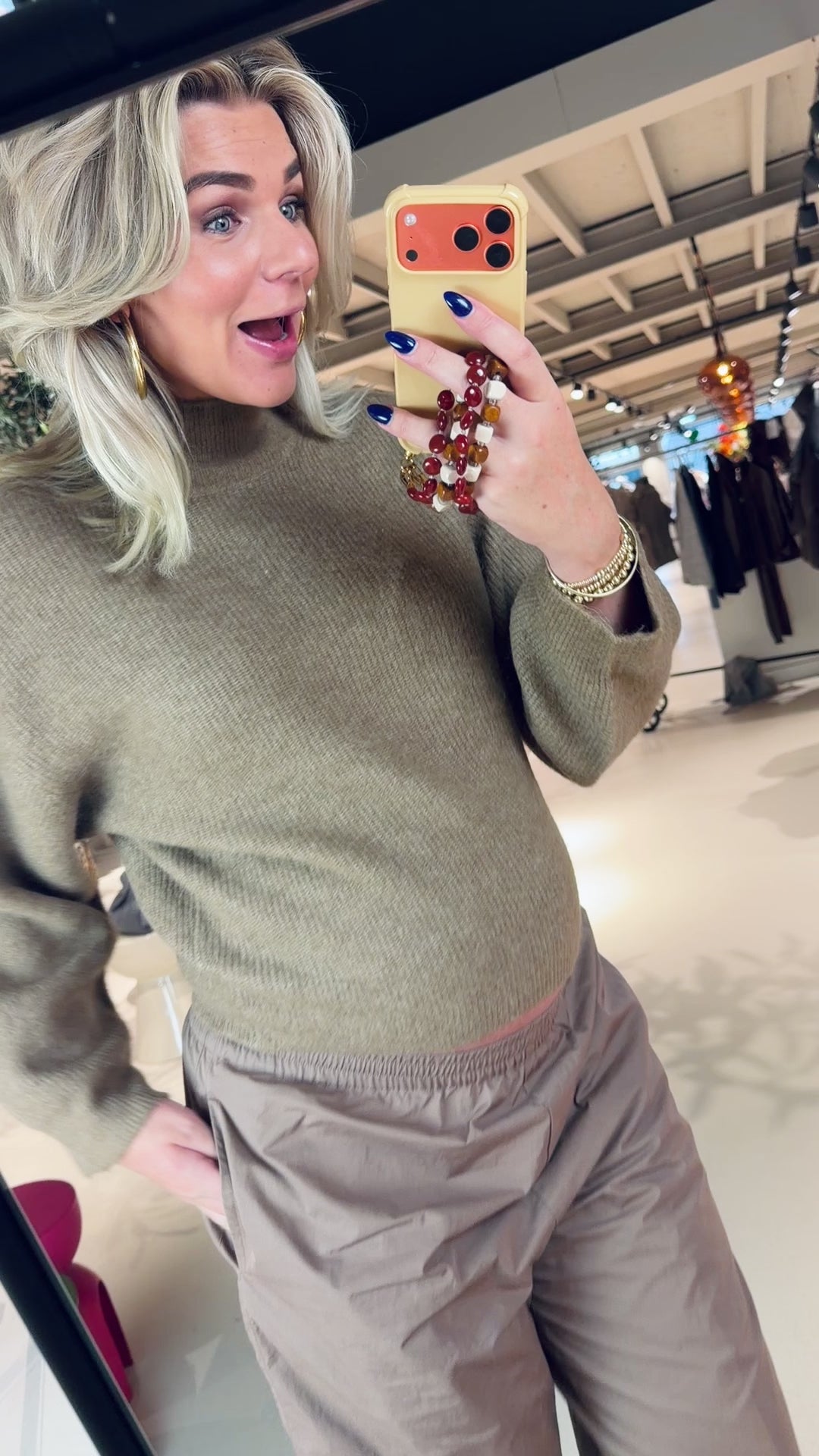 Cechi Pullover
