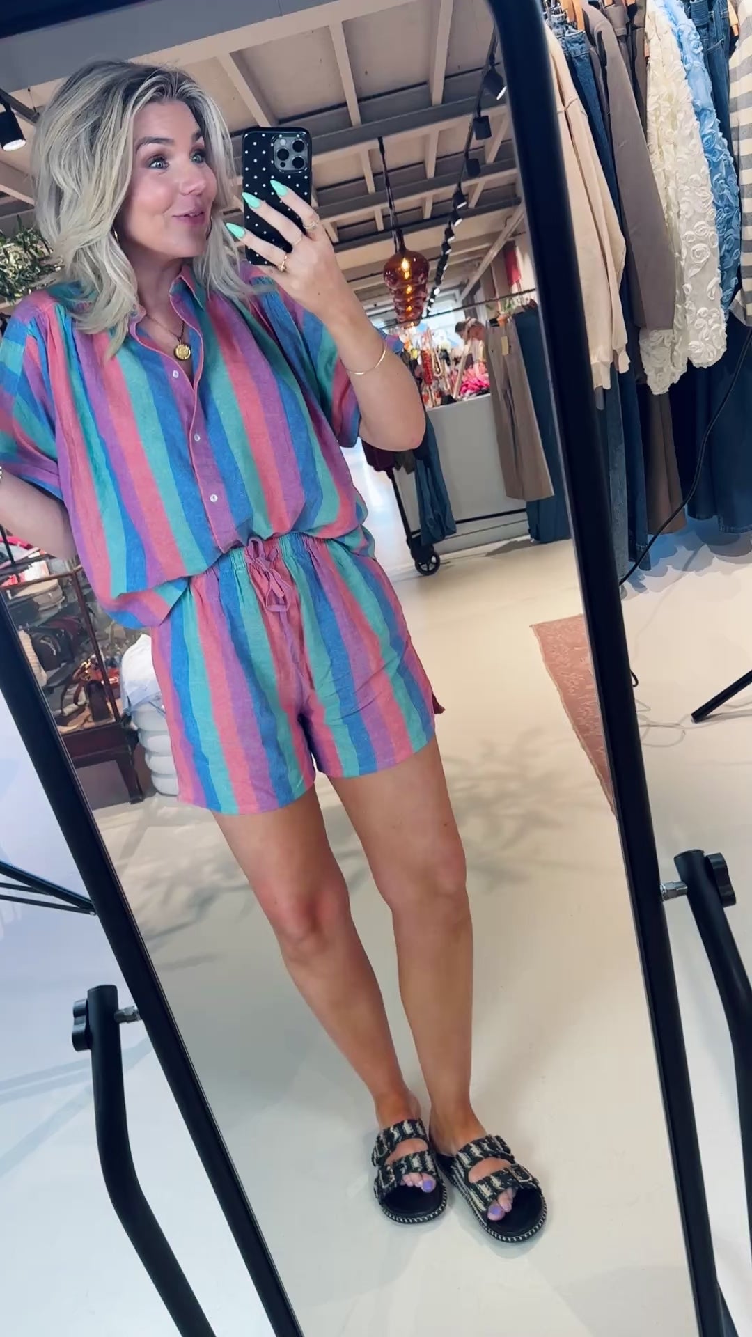 Sunny rainbow pleats blouse