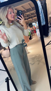 65.133 Sweater