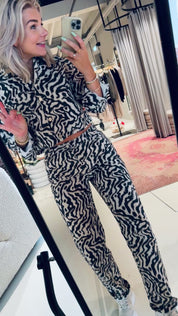 Spotted Straight Leg Jeans