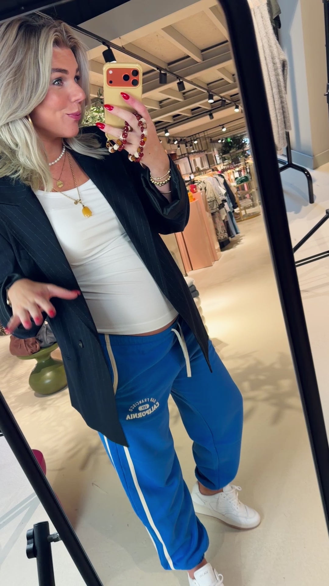 W26N1755 Blazer