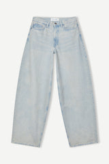 Saharper Jeans